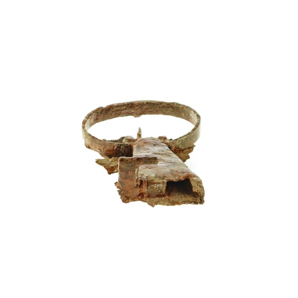 Snap lock, spring mechanism exposed by rust