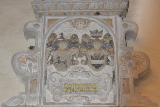 Wappenepitaph für MATHIAS VON PASSOW in der Kirche Zehna