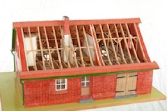 Modell eines Neubauernhauses