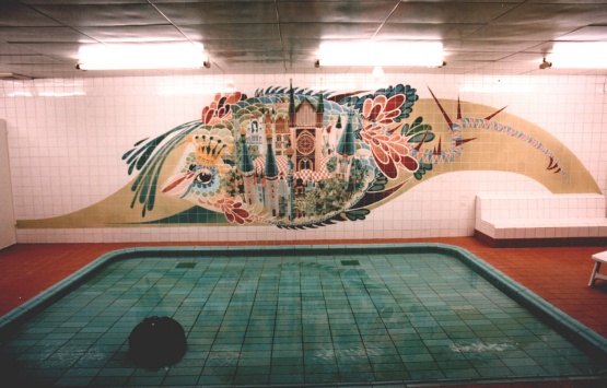 Helga Kaffke: Wandmosaik vom Fischer und Syner Fru, Schwerin, zerstört nach 1994