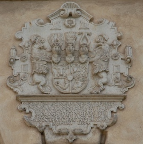 Herzogliches Wappen am Schloss Güstrow um 1590, Foto: W. Karge Herzogliches Wappen am Schloss Güstrow um 1590, Foto: W. Karge