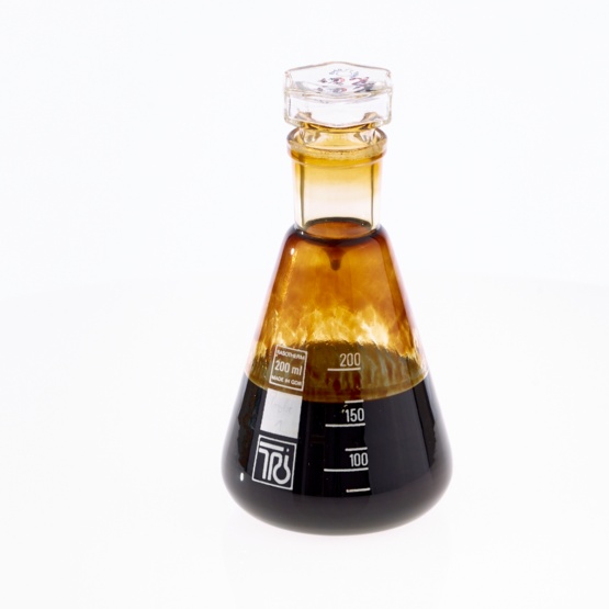 Crude oil specimen