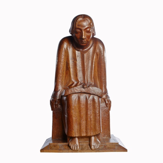 Ernst Barlach (1870 – 1938), Lesender Klosterschüler, 1930, Holz (Eiche), Höhe: 114,8 cm